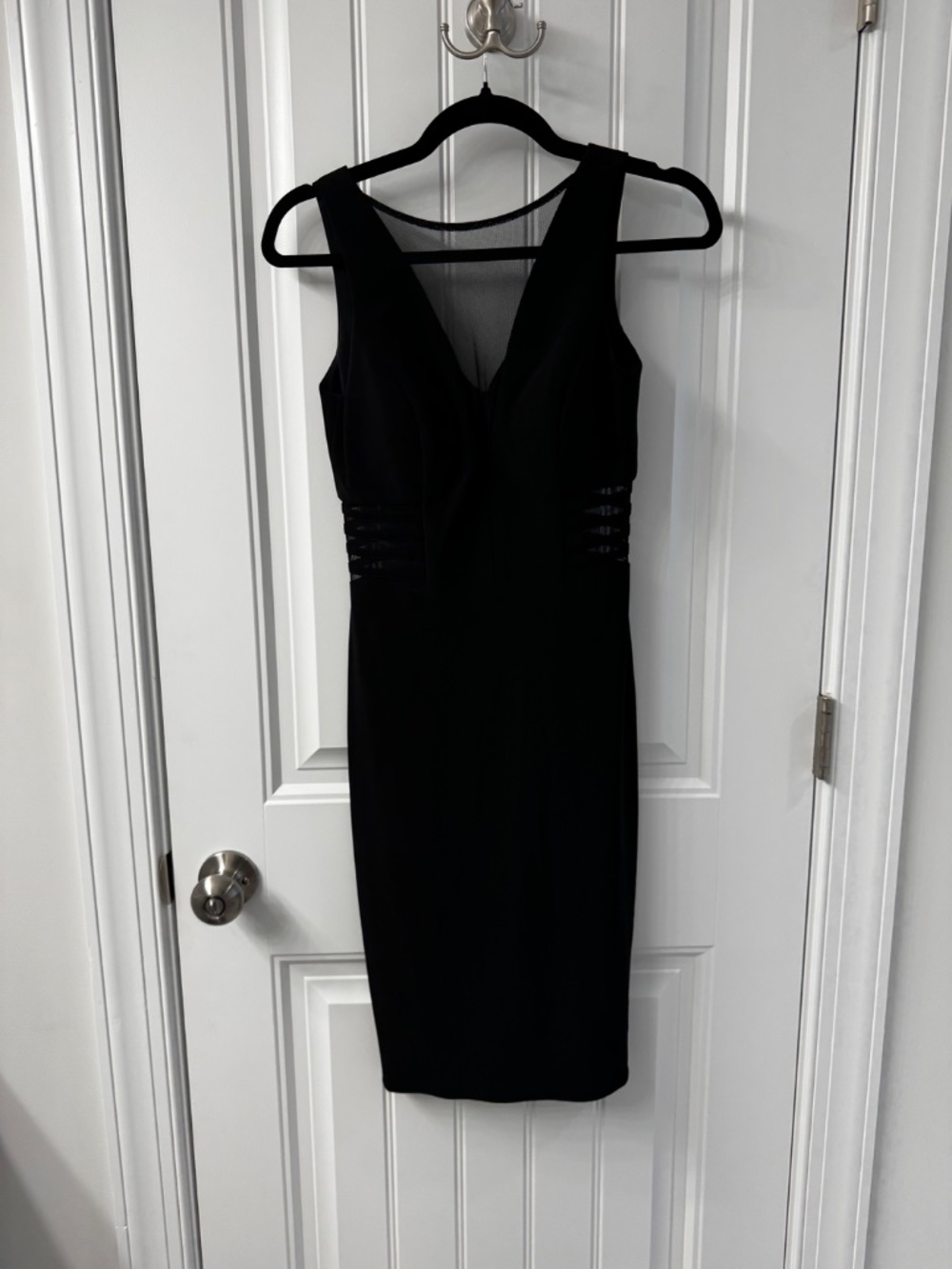 Morgan & Co Black Mesh Cutout Bodycon Cocktail Dress Size 3/4 - Picture 2 of 6